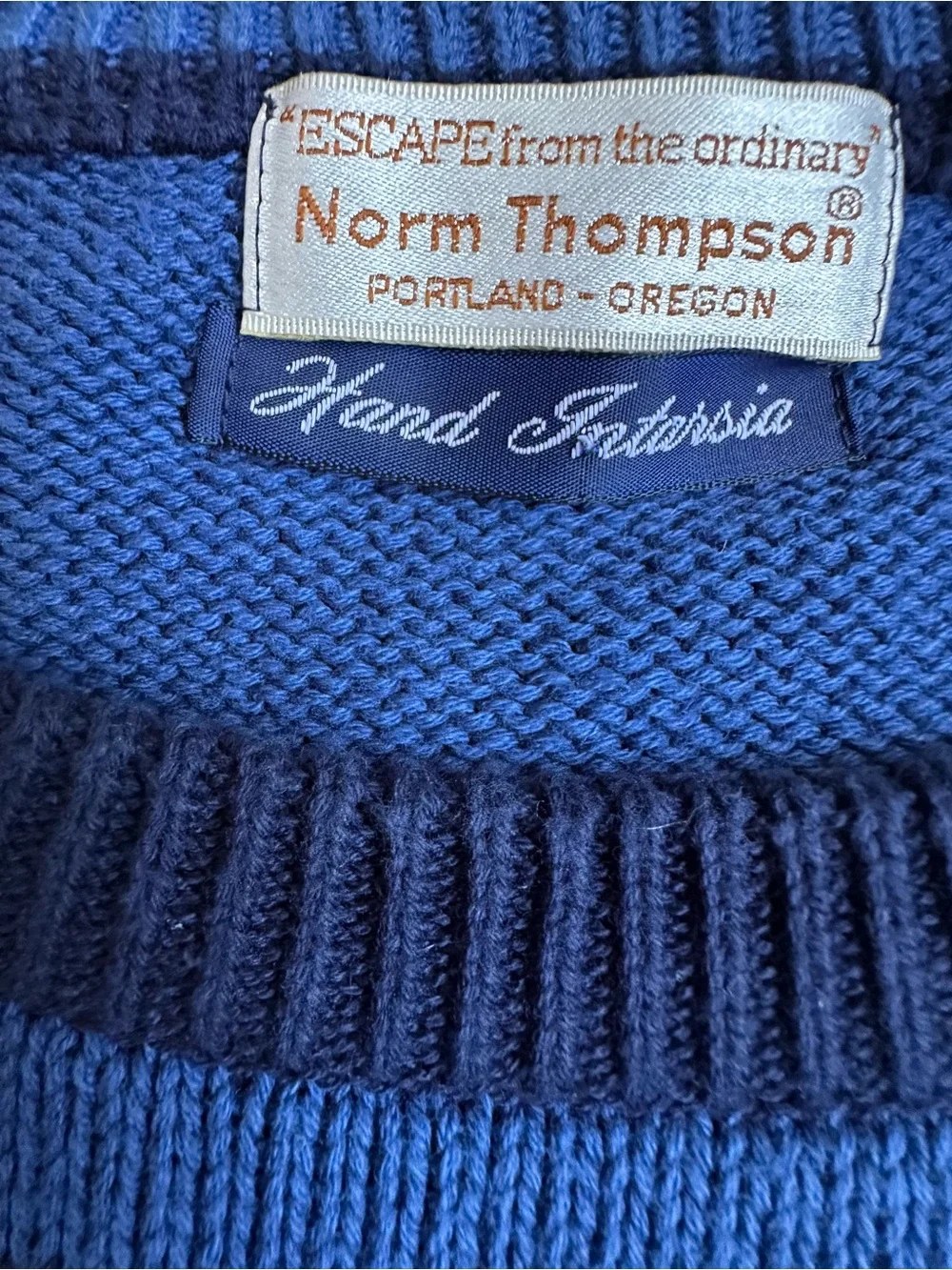 90’s Vintage Norm Thompson Men’s Novelty Golf Sweater Hand‎ Intarsia Large EUC